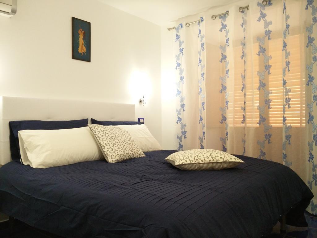 Sedil Dominova Apartment Sorrento Exterior foto